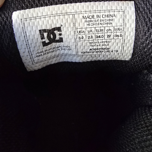 DC Kids' Animal Print High-Top Sneakers - Picture 8 of 10